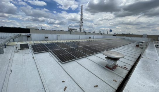 DEKRA ITV Leganés impulsa la sostenibilidad ambiental con energía solar y LED