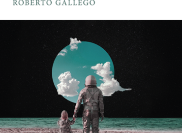 Roberto Gallego despliega un universo poético en ‘El privilegio de aprender a nadar’