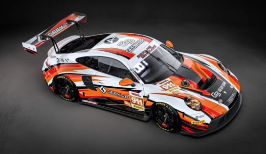 Absolute Racing participa en las 12 Horas de Sepang con Porsche, patrocinado por GEEKVP